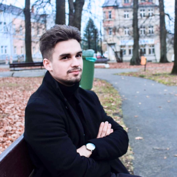 Hello English! Konverzační setkání pro úrovně INT1 a INT2